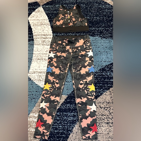 Noli brand Camouflage Star Print Activewear Set - Picture 1 of 3
